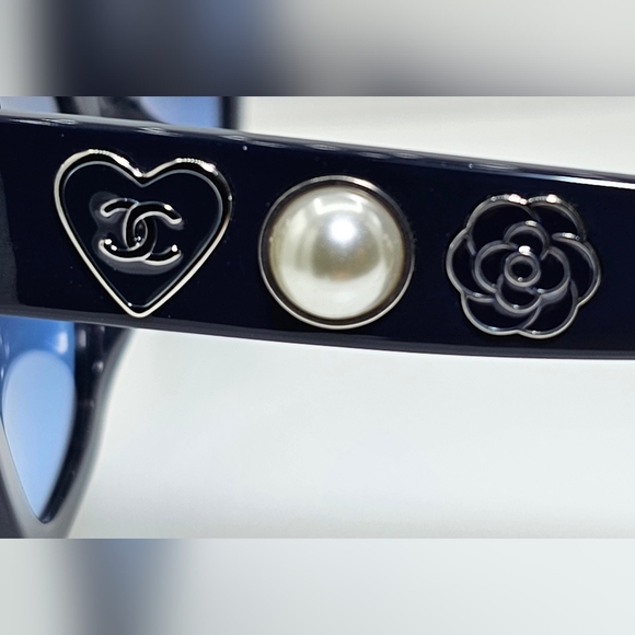 Chanel Square Sunglasses CH5478 1643/S2 featuring a Blue frame with Blue… - Picture 1 of 16